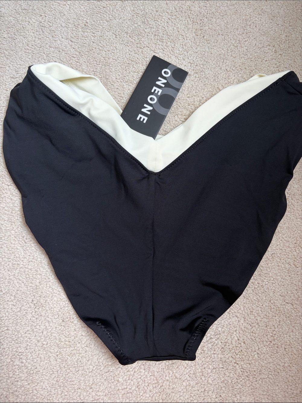 OneOne Jesse Bottom Cape - Full Coverage - Picture 5 of 6
